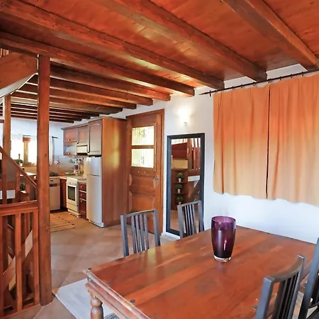 Σπίτι διακοπών Livadi Hideway By Alure